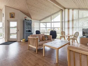 8 person feriebolig i Spøttrup - Image 4