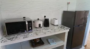 La Maison Figaro Guest House - Spacious Island Stay in La Digue - Image 2