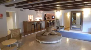 Hotel Palau dels Osset - Image 5