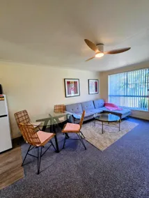 Tuncurry 2BR Walk to Lake - Image 2