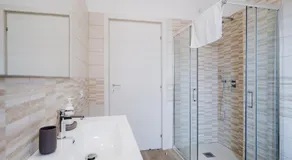 Campanella Rooms - Image 5