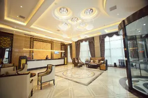 National Hotel - Image 3