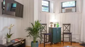 Lovely Studio Next to Prudential & Newbury St - Image 5