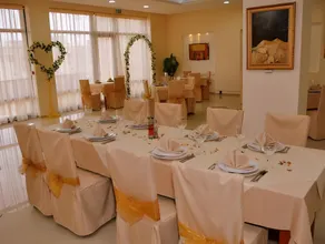 Hotel Astra - Image 4