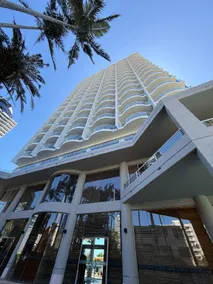 Stunning 1 Bedroom with Ocean view & spa bath - Image 4