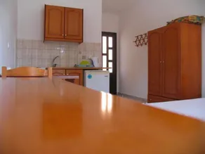 KOSTAS APARTMENTS - Image 2