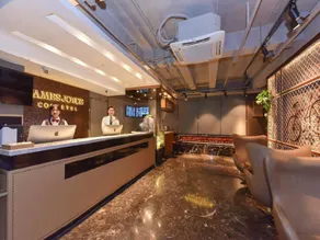 James Joyce Coffetel (Beijing Railway Station Temple of Heaven Park) - Image 3