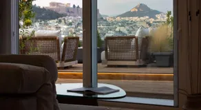 Supreme Luxury Suites by Athens Stay - Image 3
