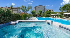 Hotel Apuana - Image 2