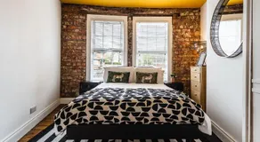 The Crescent Townhouse - Image 2