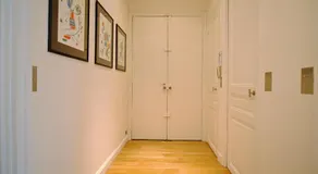 Champs Elysees Homestay - AIR CONDITIONING - Image 2