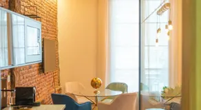 Ferrari Suites - Image 2