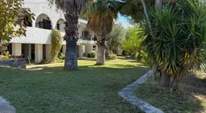 Elia Sea View Apartments 1 - Image 4