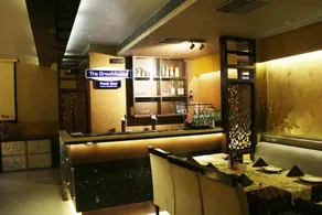 HOTEL SILVER STONE - Image 3