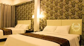 Lilly Hotel - Image 2