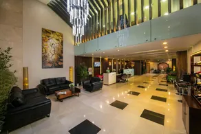 Parkside Sunline Hotel - Image 2