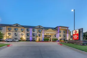 Best Western Plus Mansfield Inn & Suites - Image 2