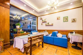 Chenyuan Emei Xiaozhu Hotel - Image 3