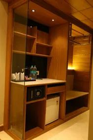 Dreamz Inn and Suites - Image 4