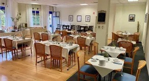 Ambassador Apparthotel - Image 5