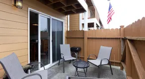 RIVERWALK SEASIDE- Walk to Beach, Seaside Beach Condo, Pet Friendly, Sleeps 6 - Image 4