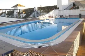 Tres coronas - Image 1