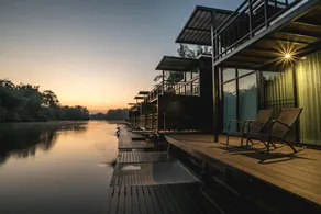 Kwai Tara Riverside Villas - Image 2