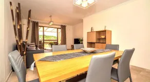 2279-Lovely 2 bedrooms with terrace with views - Image 3