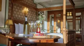The Ambassador Hotel - Image 5