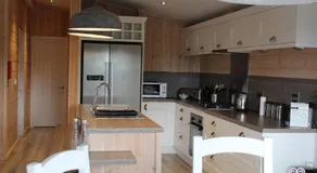 7 The Oaks - Image 3