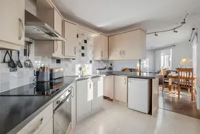 Cosy countryside apartment - Image 5