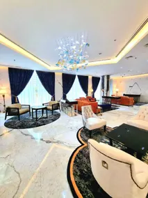 Seven Seas Hotel - Image 4