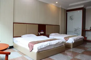 Xinxin Business Hotel - Image 2