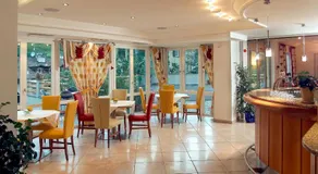 Hotel Hanny Panoramic Views over Bolzano - Image 2