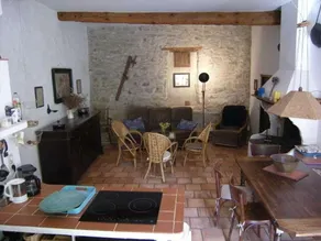 Ancien Cafe with courtyard - Image 2
