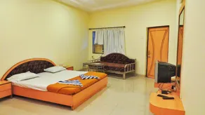 Golden Resort and Farm - Image 3