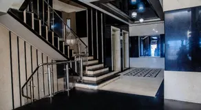 Unique Seaview 3-Bedroom Apartment - Image 3