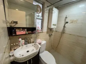 Two bed condo near Tai Wai station - Image 2