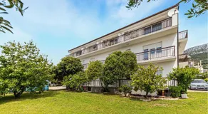 Amazing Apartment In Kastel Kambelovac With House Sea View - Image 3