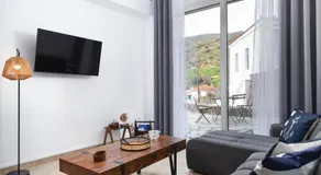 Andros Apartments with Free Parking - Image 2