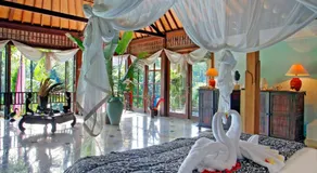 The Mahogany Villa Ubud - Image 2