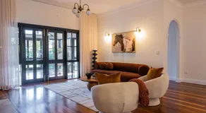 Four Bedroom house in Oakbank - Image 2