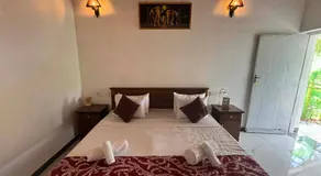 Colonial Surfing Villa Hostel & Home Stay - Image 2