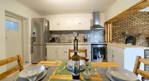 STATHI'S COTTAGE - Image 4