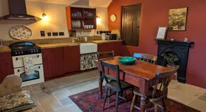 Goggin Cottage - Image 3