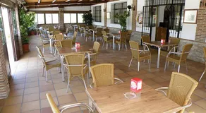 Hostal Las Acacias - Image 4