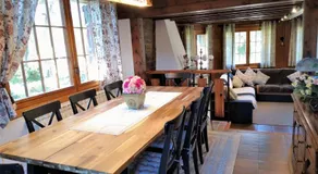 Chalet con gran jardín en Llivia - Image 3