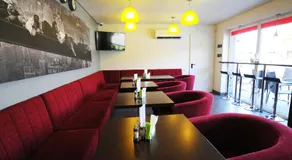 BHB Hotel - Image 2