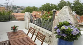 Oporto Wall Apartments - Image 4