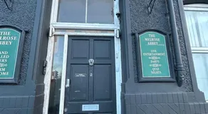 Melrose Abbey Guest House - Image 4